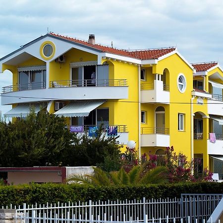 Apartments Danijela 1 Sukosan Luaran gambar